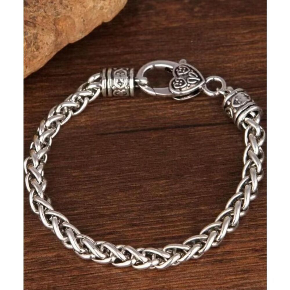 Silver Rope Heart Bracelet - Picture 5 of 6